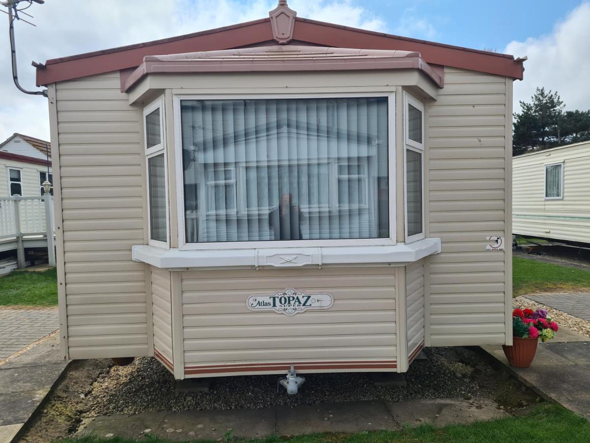 6 Berth On Seaview Hotel Ingoldmells Bagian luar foto