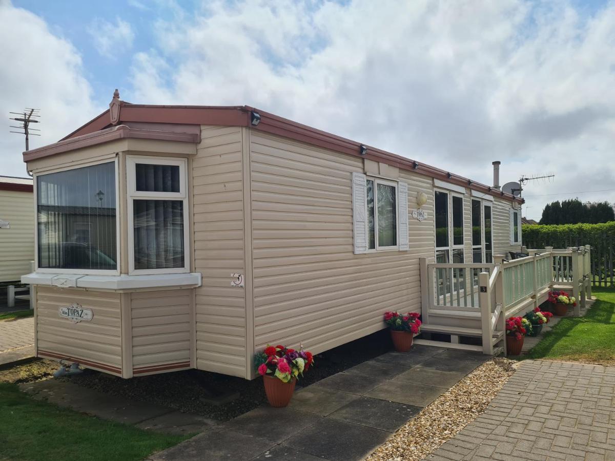 6 Berth On Seaview Hotel Ingoldmells Bagian luar foto