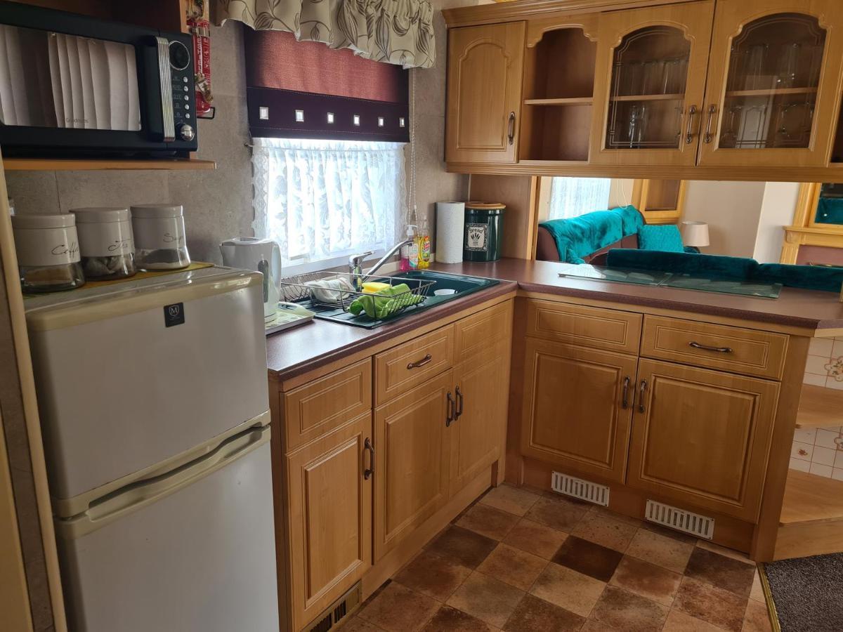 6 Berth On Seaview Hotel Ingoldmells Bagian luar foto